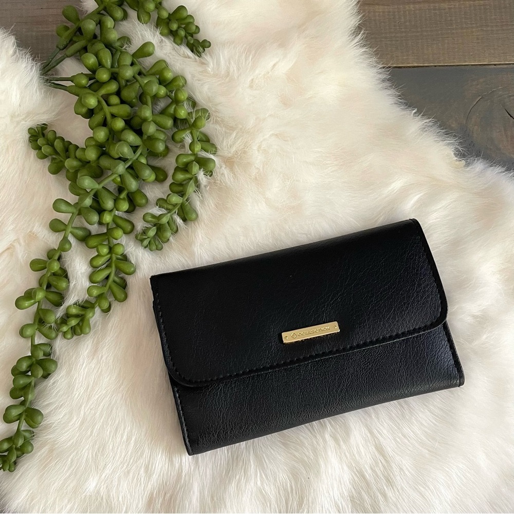 Collection Black Faux Leather Wallet with Gold Hardware